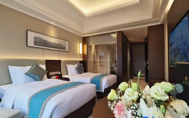 Ying Shan Hong Jinling Grand Hotel