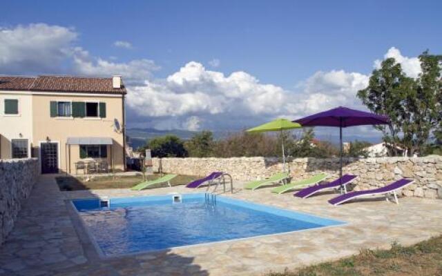 Holiday Home Mikulica