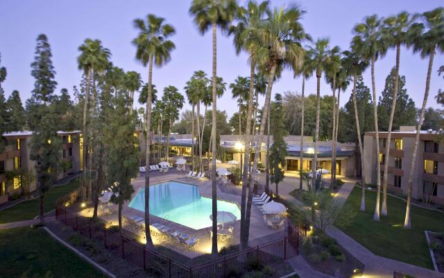 DoubleTree by Hilton Phoenix Tempe