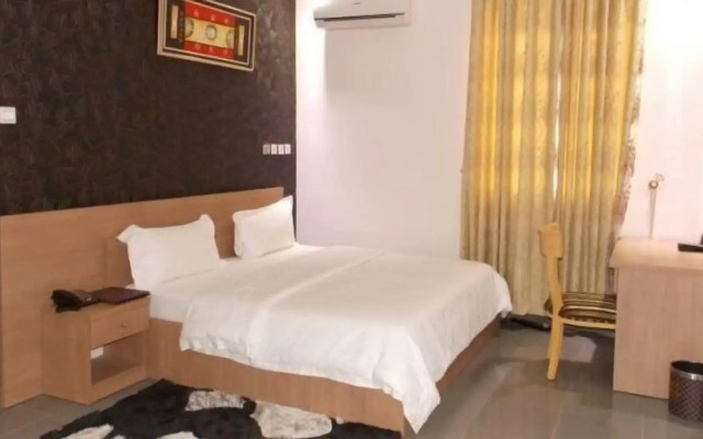 Kapino Suites