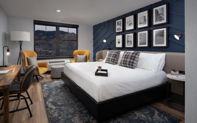The Eddy Taproom & Hotel