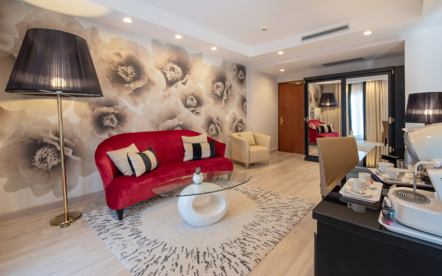 Nastro Azzurro Resort
