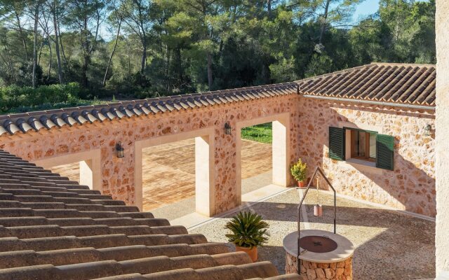 Divina - Santa Eugenia - Adults Only