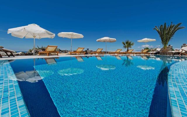 Villa Pezoula Santorini