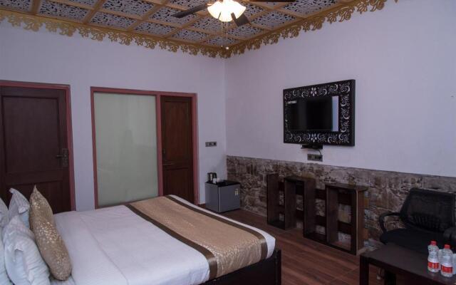 Vijaygarh Resort
