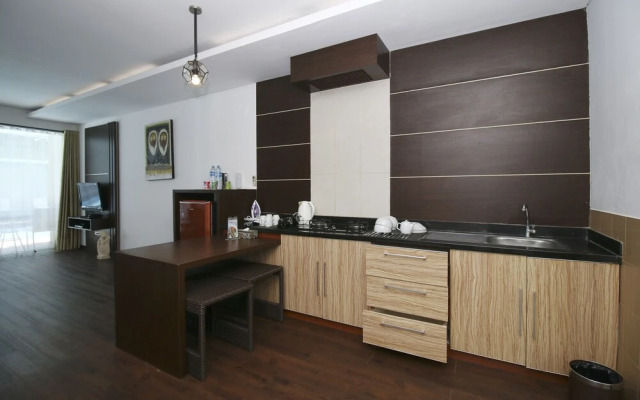 Airy Seminyak Dewi Sri Empat Cendana 67 Bali