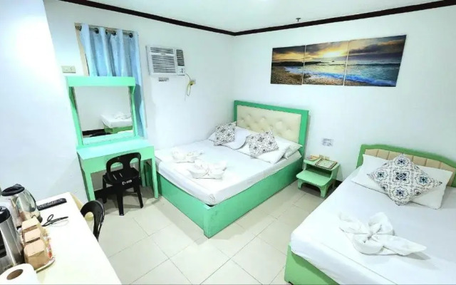 The DYNASTY COURT Hotel