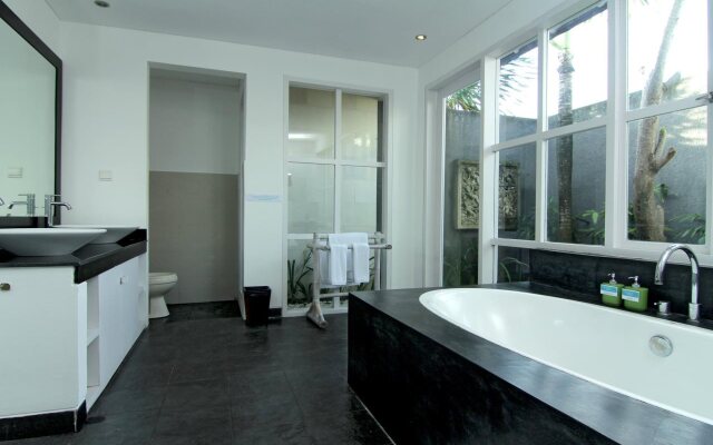 The Radian Villa