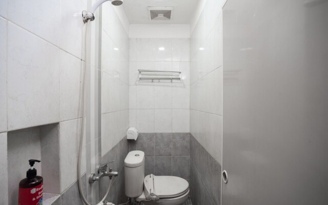 Formerly Reddoorz Near Binus Anggrek 2