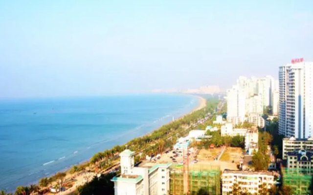 Sanya Rainbow Footprint Guesthouse