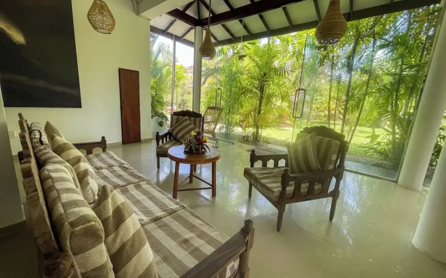 Randi Guest House