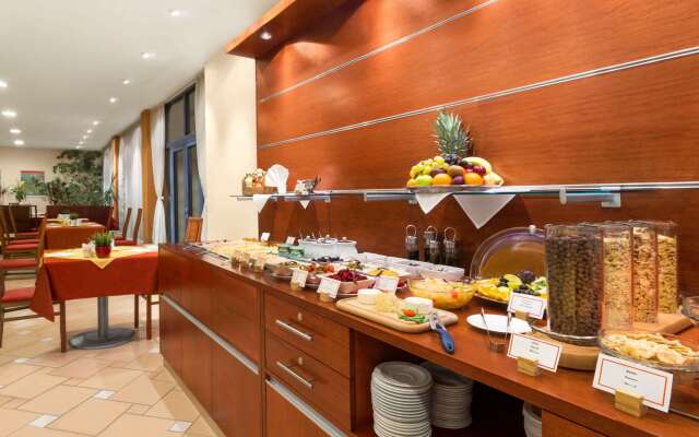 Ramada by Wyndham Airport Prague