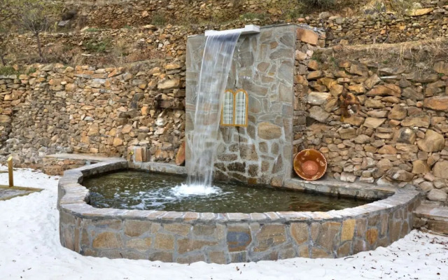 Romantic House for 2 People With Jacuzzi