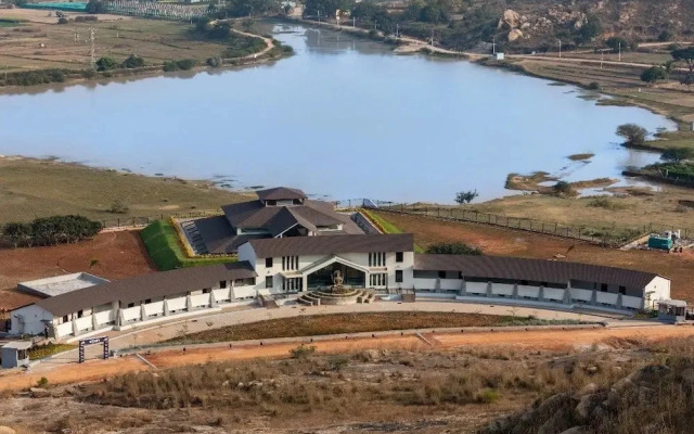 Shathayu Ayurveda Yoga Retreat