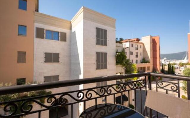 Porto Montenegro Village