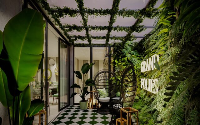 Belle Marivent Petit Hotel