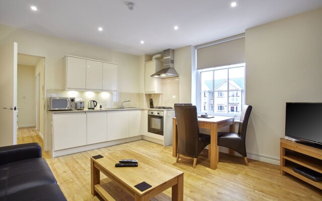 Pembroke House By Esa