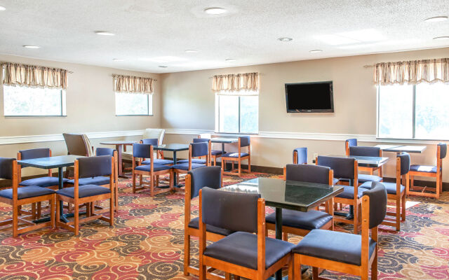 Quality Inn Bloomington near University