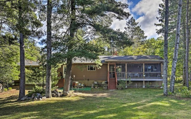 Lakefront Family Getaway w/ Private Deck & Dock!