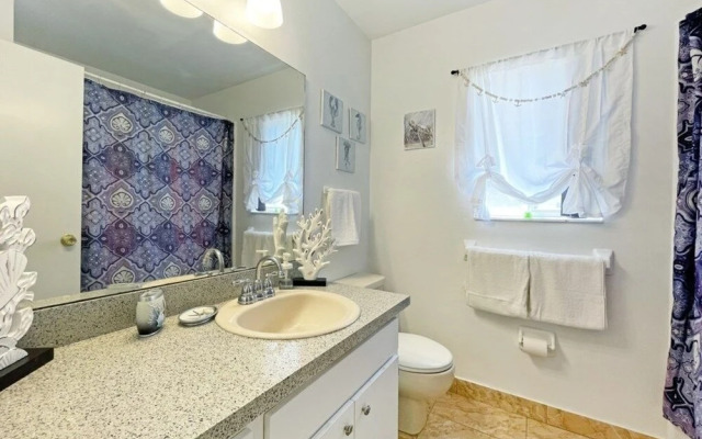 Montego Sunrise 3 Bedroom Home by Redawning