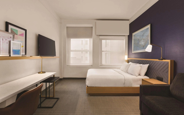 Radisson Hotel New York Wall Street