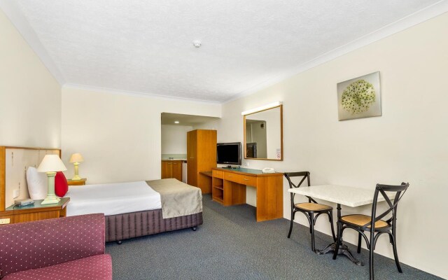 Bayswater Tweed Motel