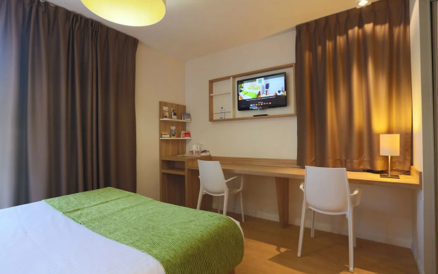 Q7 Lodge Lyon 7