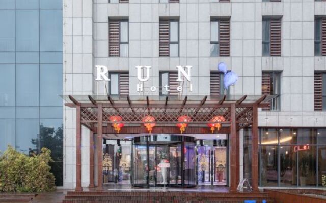 Run Hotel (Yancheng Luming Road)