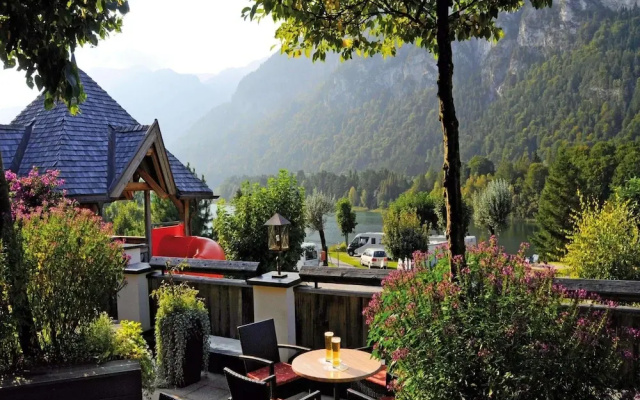 Chalet Near Beach & Nature in Austria