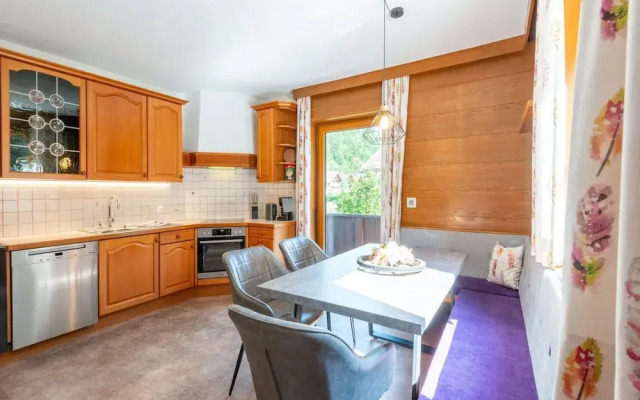 Spacious Apartment With Balcony