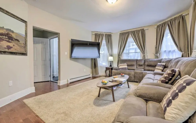 Cozy Springfield Apartment, Close to Parks!