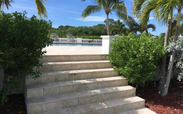 Mermaid Reef Villa 3 by Living Easy Abaco