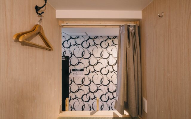R Hostel Namba South