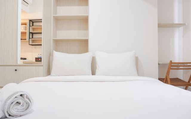 Simply Look And Tidy Studio At Tokyo Riverside Pik 2 Apartment – Guest Rooms – Jakarta