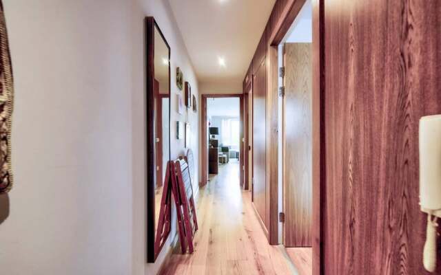 Bright, Modern 1 Bed in Melvin Walk