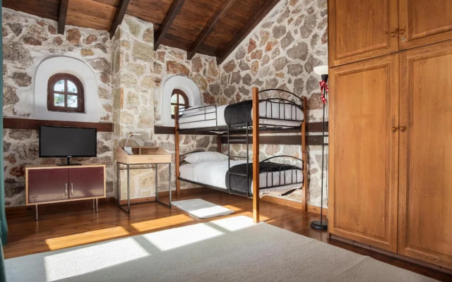Parnassus Woodstone Chalets- N1- N2- N3