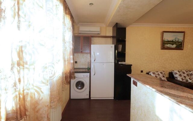 Amiryan Street Apartment