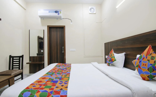 Fabhotel Gg Residency