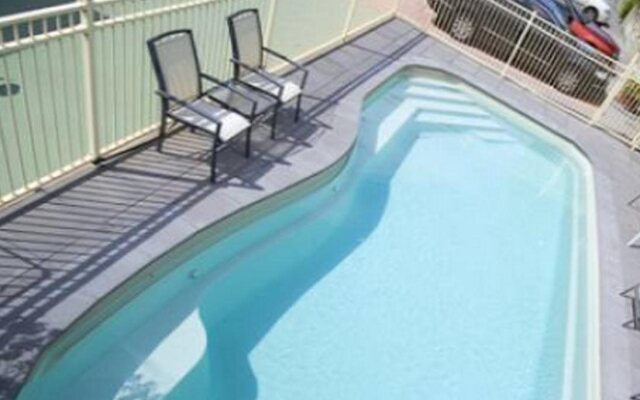 Anchorage Motel and Villas