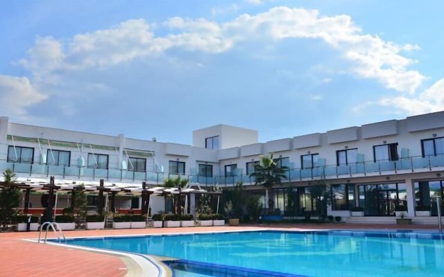 Te Stela Resort