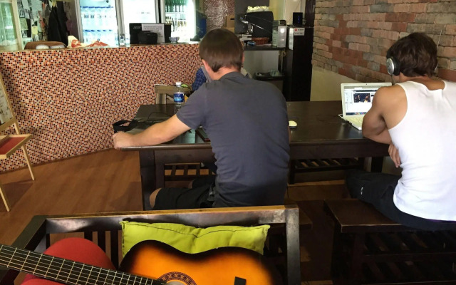 Green Kiwi Backpacker Hostel - Bugis
