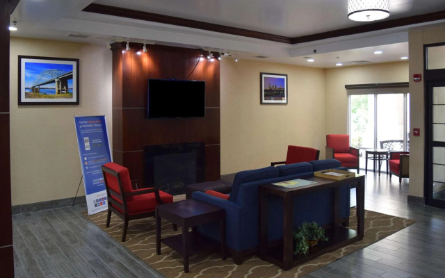 Comfort Suites Olive Branch - Memphis South
