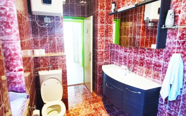 Chillax Rooms