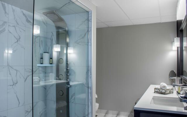 Chateau Moncton & Suites, an Ascend Collection hot
