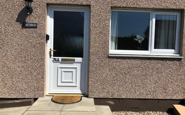 Allanvale Holiday Home - Inverness - Dog Friendly