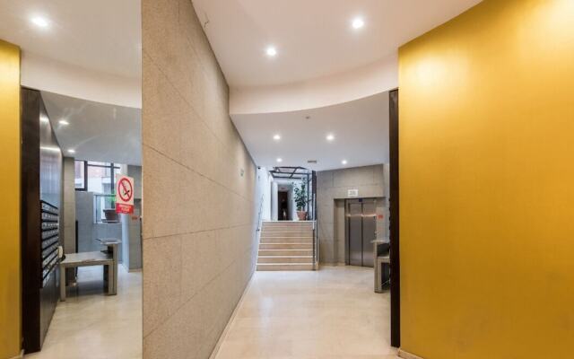 Spain Select San Joaquin Apartments