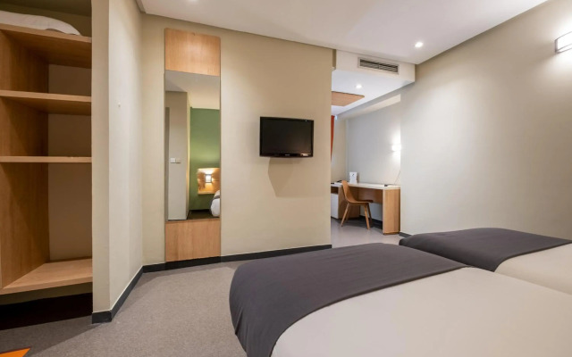 Manzil Hotel