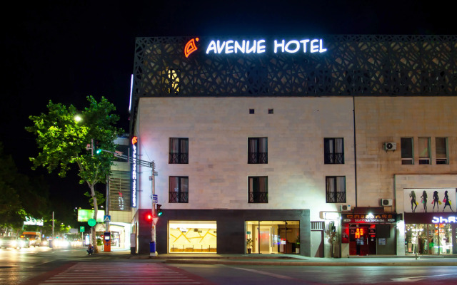 hotelImage