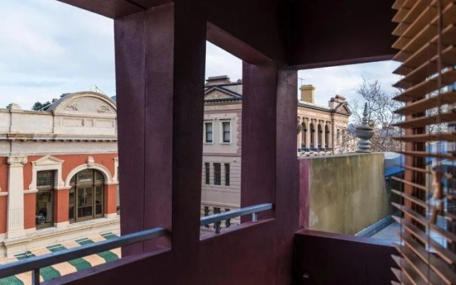 Rialto Apartment 2