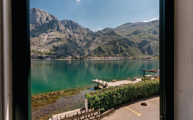 Beautiful Home in Kotor With 3 Bedrooms and Wifi